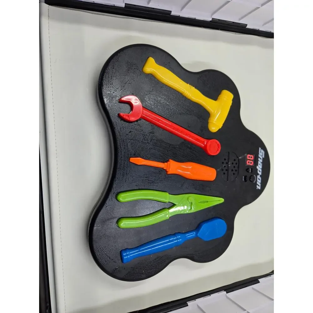 Snap-on Tools Custom Electronic Memory Game SXX25P143 Handheld Simon Style